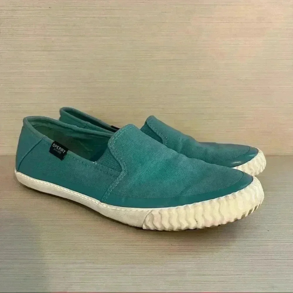 Sperry Slip-on Shoes Blue Canvas Boat Shoes Size 8